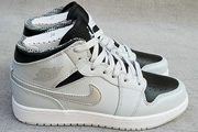 Women Jordan 1 Wolf Gray